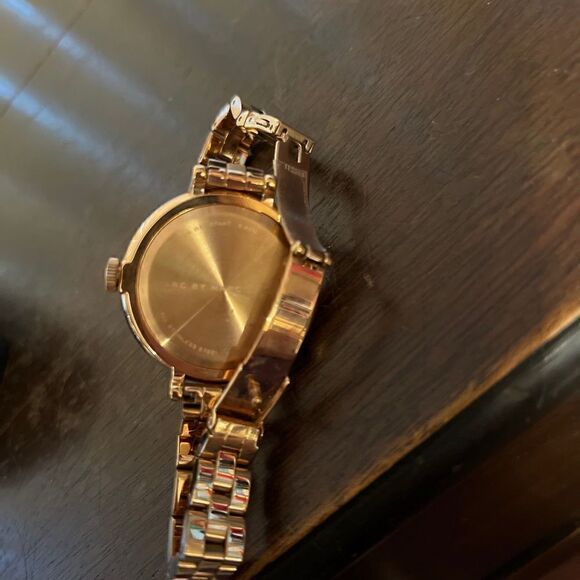 Marc by MARC JACOBS Quartz Analog Rose Gold#19AF Wristwatch - Picture 9 of 11